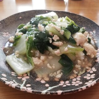 簡単白菜と鶏ひき肉のトロトロ丼